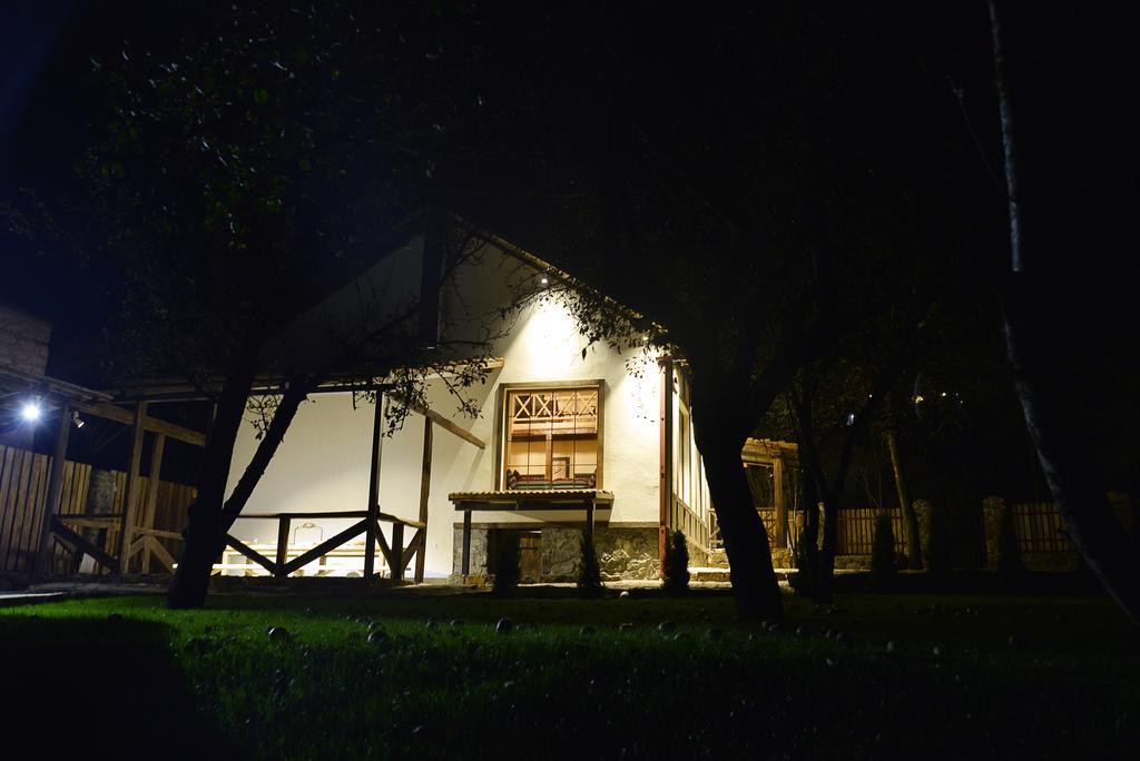 Villa Jrhogher Dilijan Habitación foto
