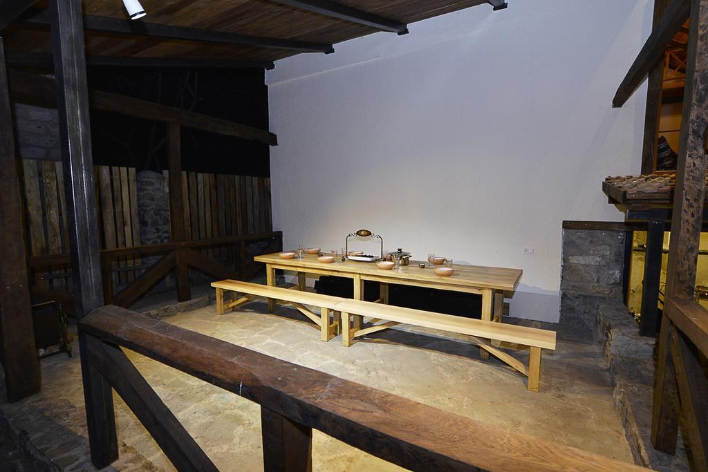 Villa Jrhogher Dilijan Habitación foto